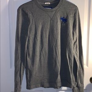 Abercrombie men’s grey long sleeve